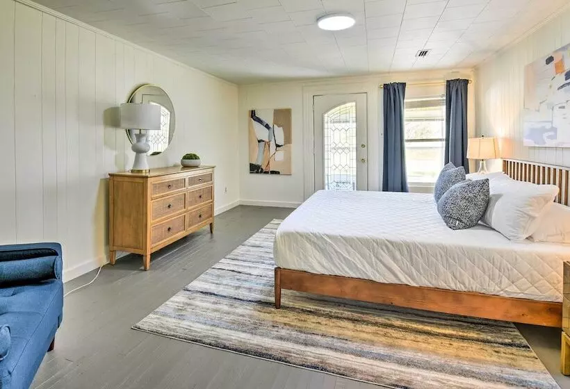 Peaceful Southern Countryside Escape W/ Porch