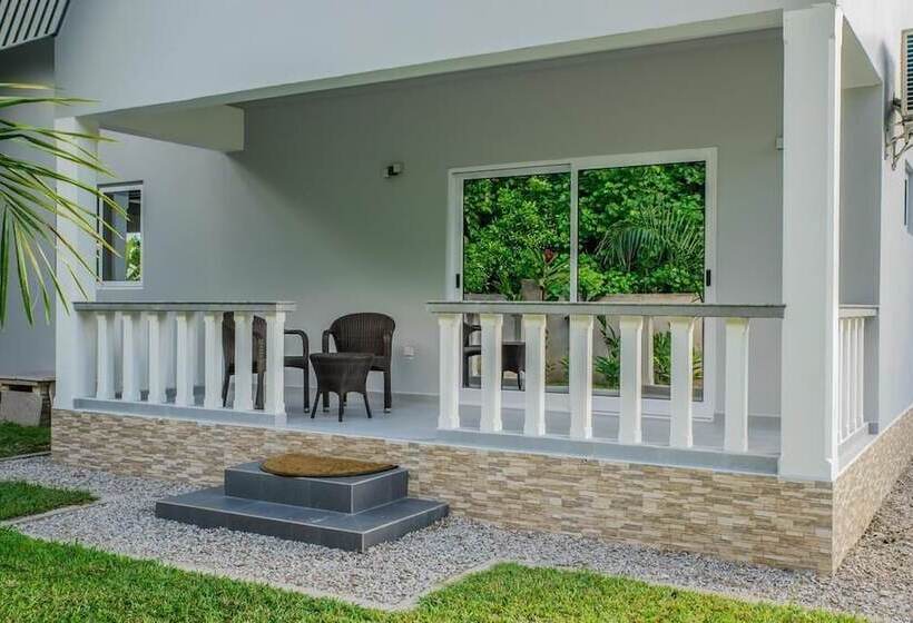 ペンション Island Charm Of Praslin