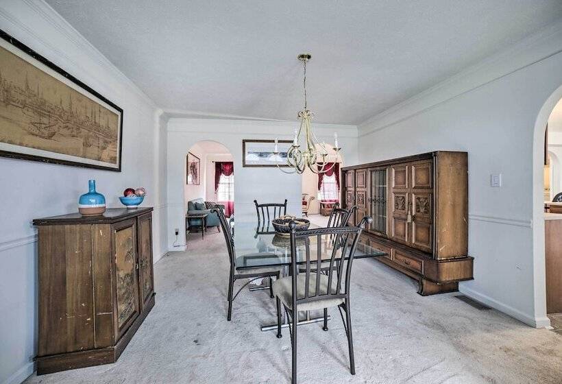 Pet Friendly Apollo Home W/ Furnished Deck!