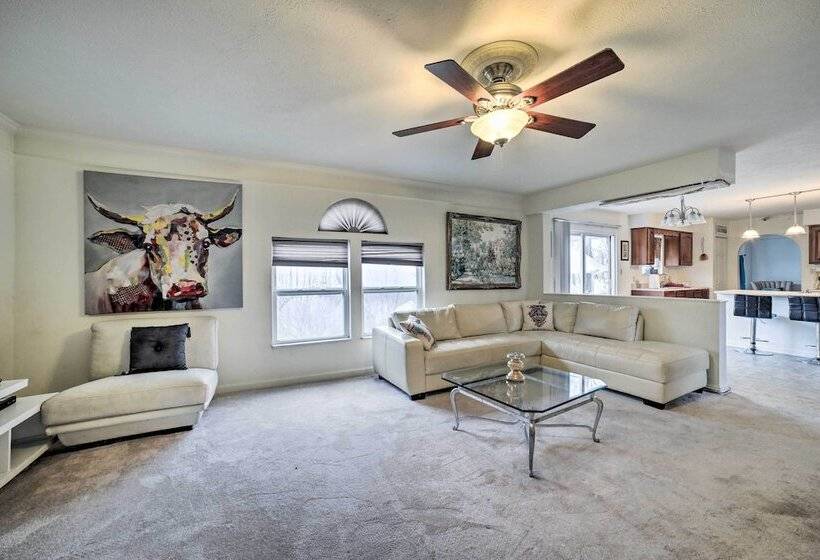 Pet Friendly Apollo Home W/ Furnished Deck!