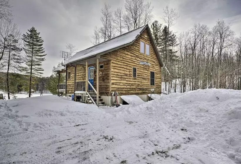 Adirondack Cabin On Private Lake Near Glenfield!