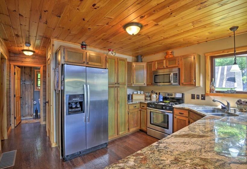 Adirondack Cabin On Private Lake Near Glenfield!