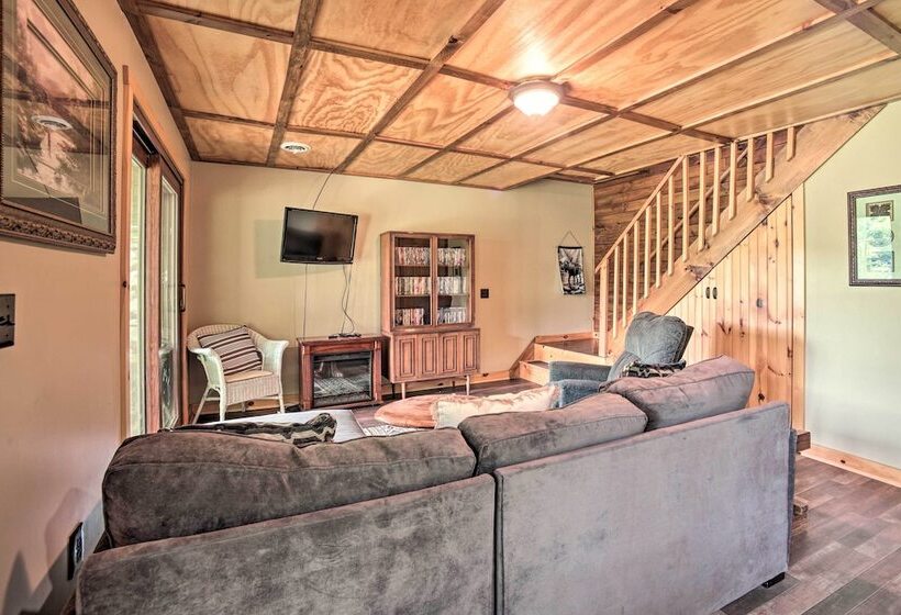 Adirondack Cabin On Private Lake Near Glenfield!