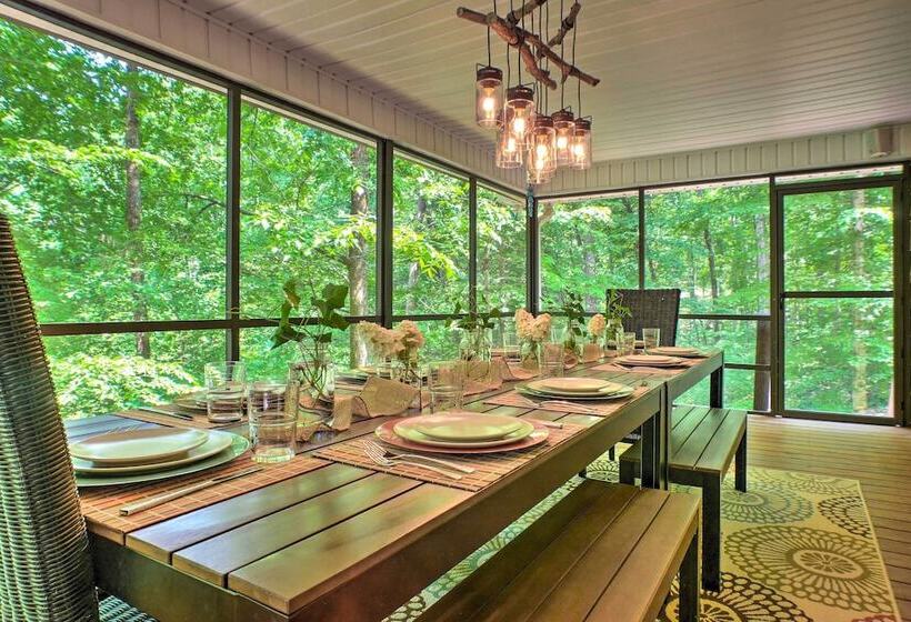 Lak Haus: Resort Style Home On Tims Ford Lake!