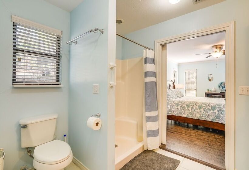 Secluded Avinger Home W/ Lake Access!