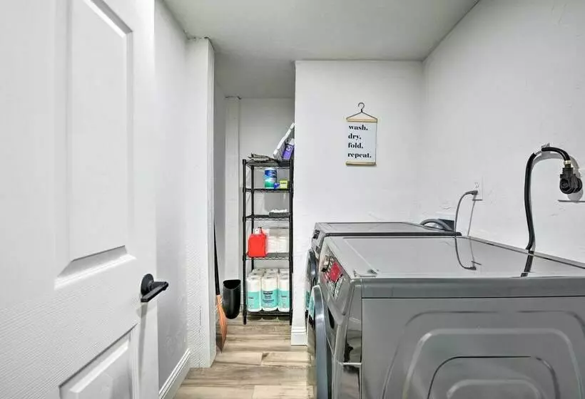 Spacious Family Home On The Water + Boat Dock