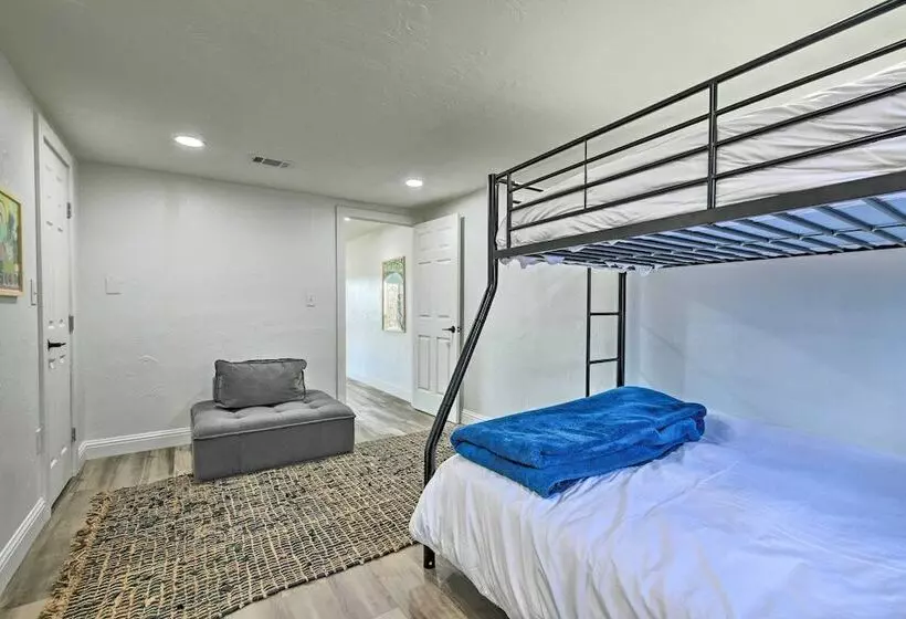 Spacious Family Home On The Water + Boat Dock