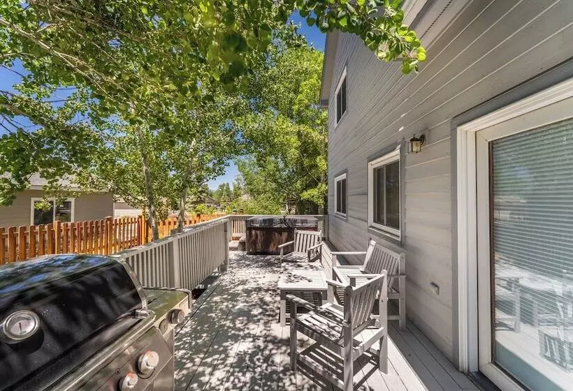 Stand Alone Mountain Home, Private Hot Tub And Deck, Mountain Views #34 By Summit County Mountain Re