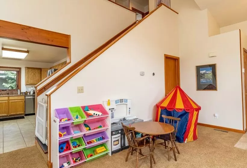 Stand Alone Mountain Home, Private Hot Tub And Deck, Mountain Views #34 By Summit County Mountain Re