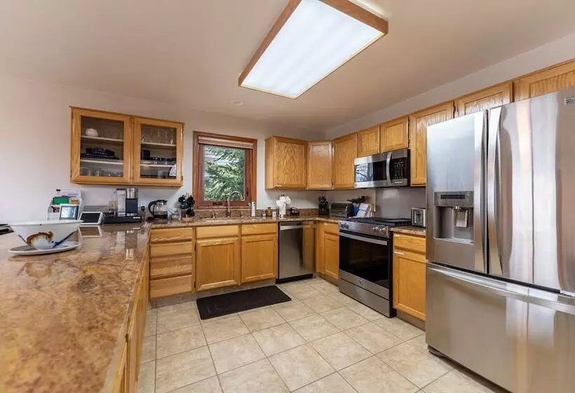 Stand Alone Mountain Home, Private Hot Tub And Deck, Mountain Views #34 By Summit County Mountain Re