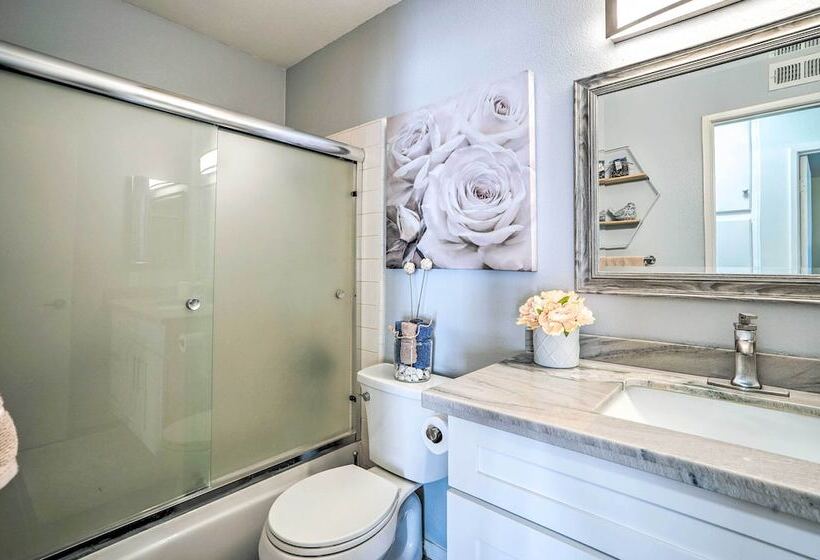 Sun Dappled Palm Desert Retreat W/ Pool & Spa