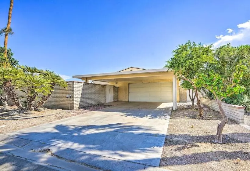 Sun Dappled Palm Desert Retreat W/ Pool & Spa