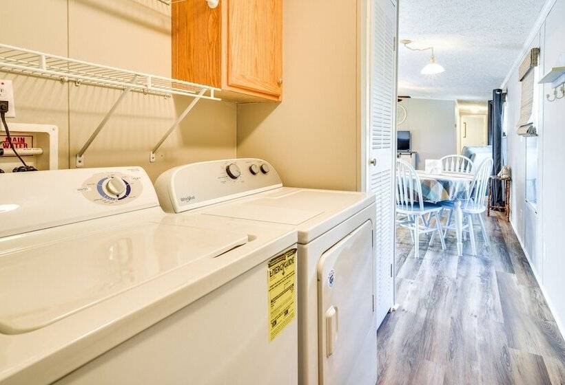 Supply Cottage W/ Deck < 2 Mi To The Beach!