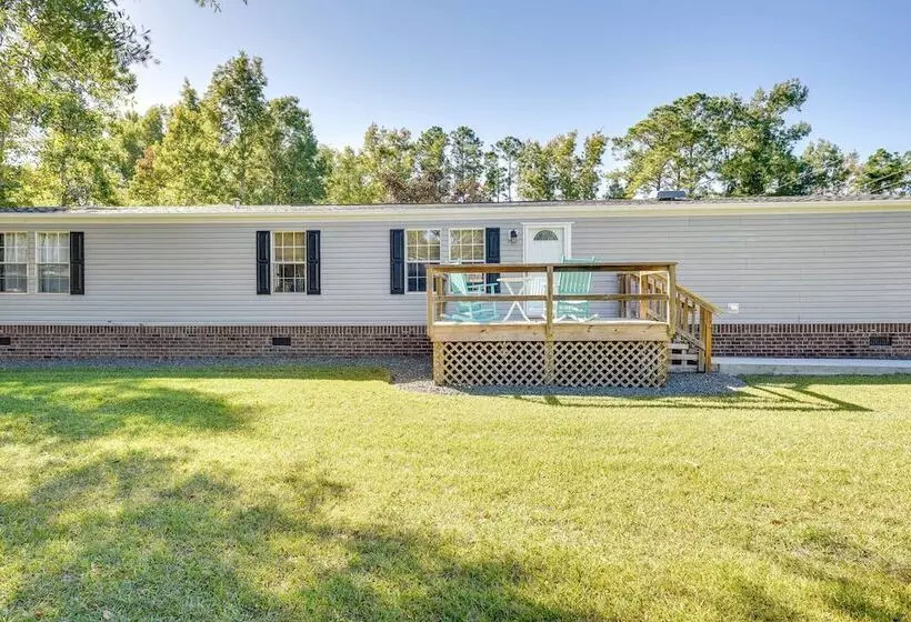 Supply Cottage W/ Deck < 2 Mi To The Beach!