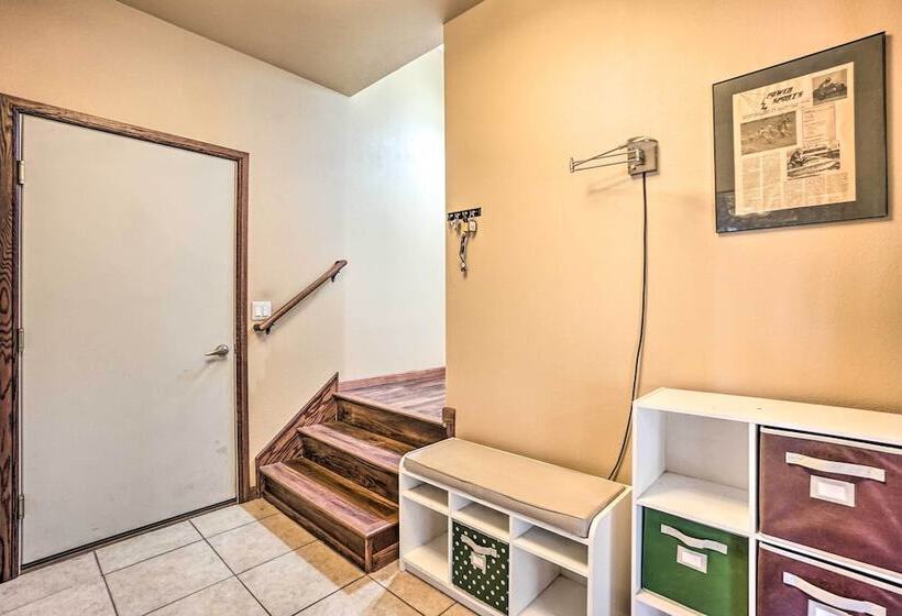 Upscale Laramie Home W/ Hot Tub & Patio!