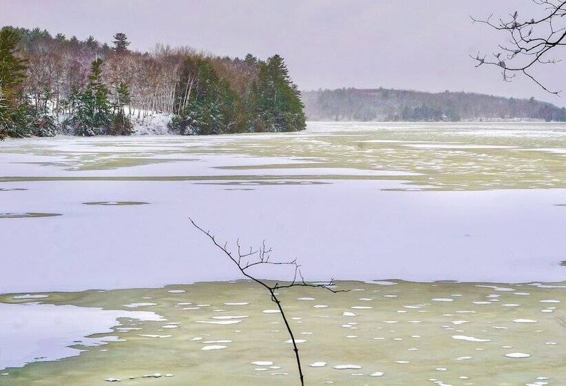 Waterfront Dresden Cabin With Deck + Fire Pit!