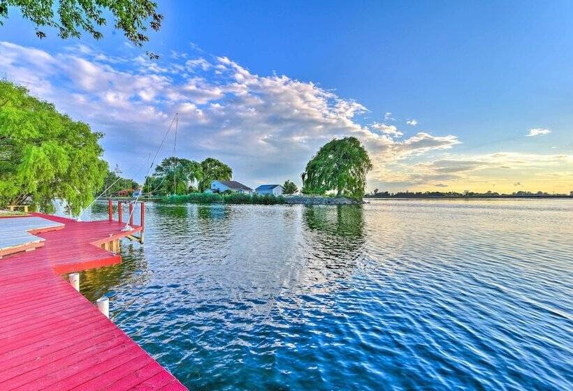 Waterfront Saginaw Bay Retreat W/ Grill & Yard!