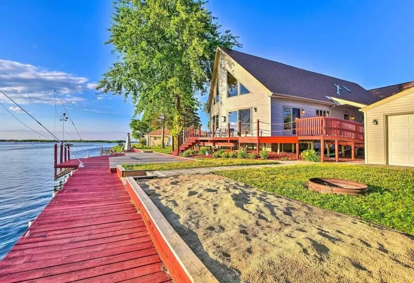 Waterfront Saginaw Bay Retreat W/ Grill & Yard!