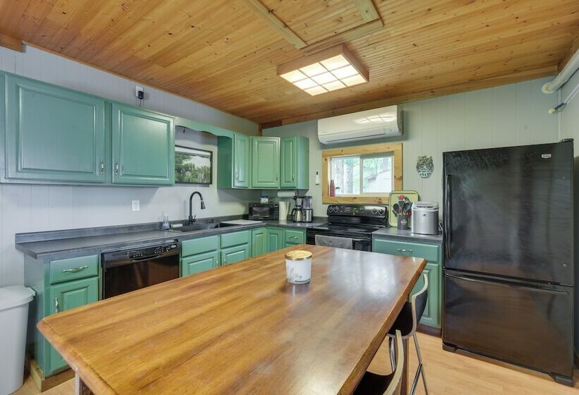 Waterfront Webster Cabin W/ Kayaks + Fire Pit