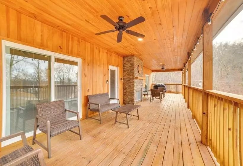 Waverly Cabin, Close To Kentucky Lake Access!