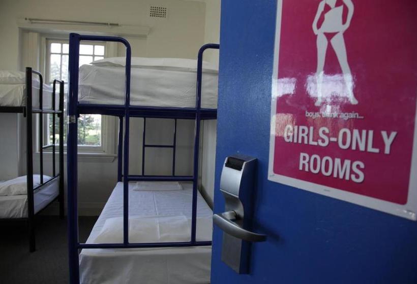 Noah S Bondi Hostel
