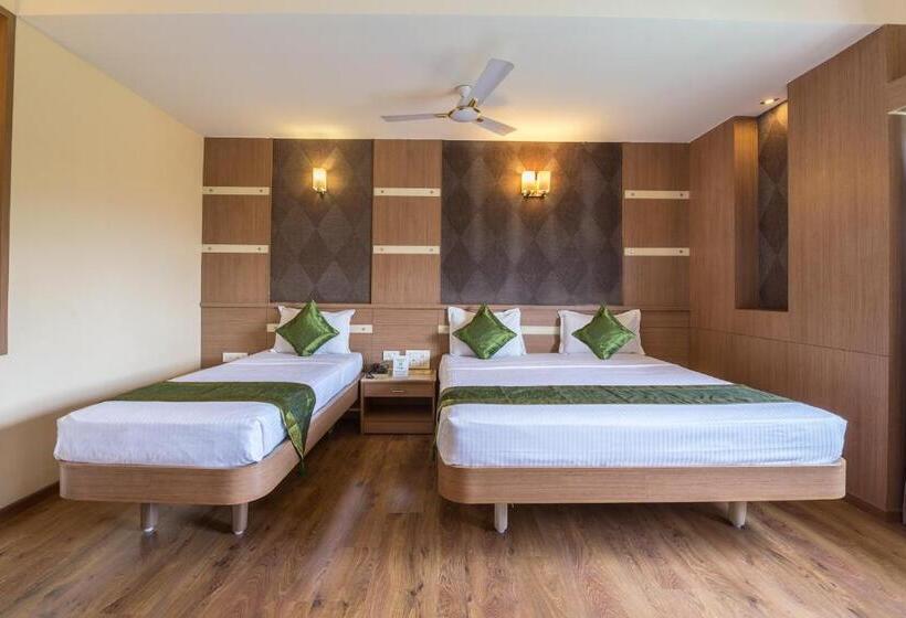 Retkeilymaja Treebo Ess Grande