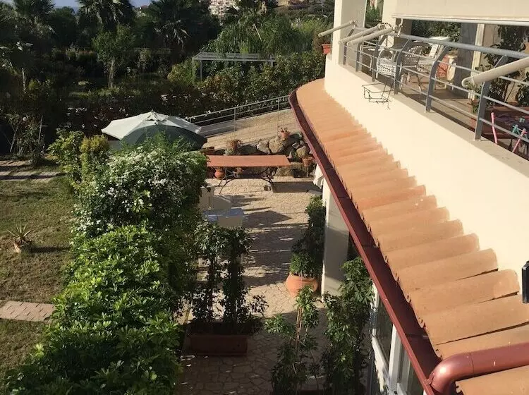 B&b Villa Pimm S