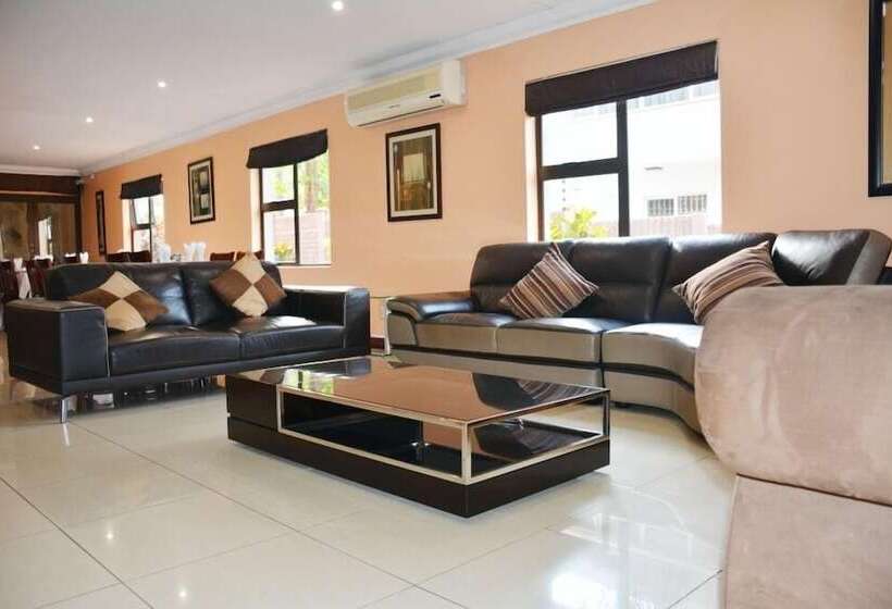 צימר Cozy Nest Guest House   Durban North, Natal