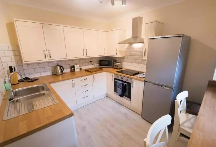 Scarborough Stays   Hampton Apartments