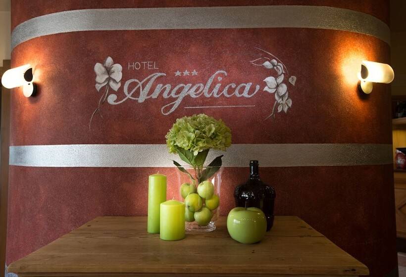 ホテル Angelica