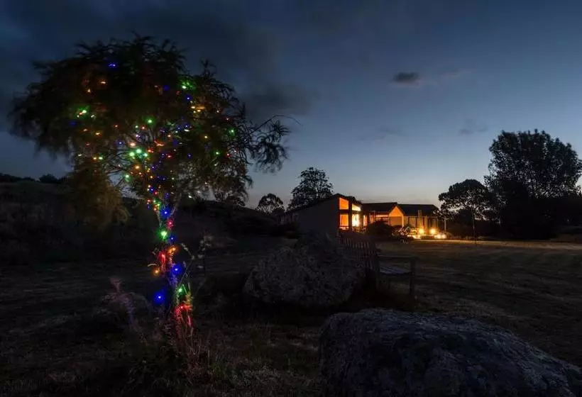 Hotelli Astelia Lodge