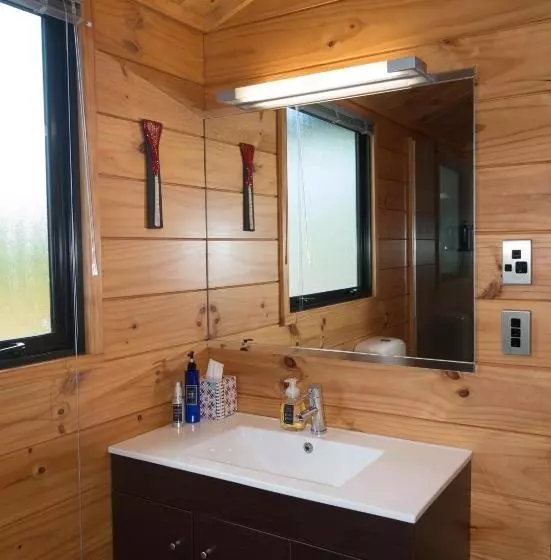 Hotelli Astelia Lodge