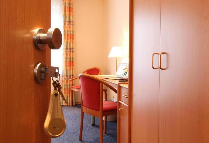 ホテル Bayrischer Hof