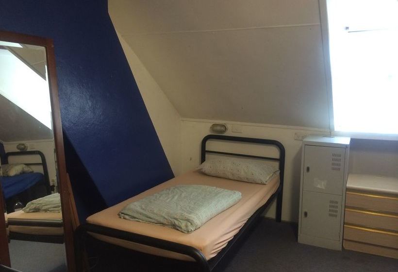 فندق Chiliblue Backpackers & Youth Hostel