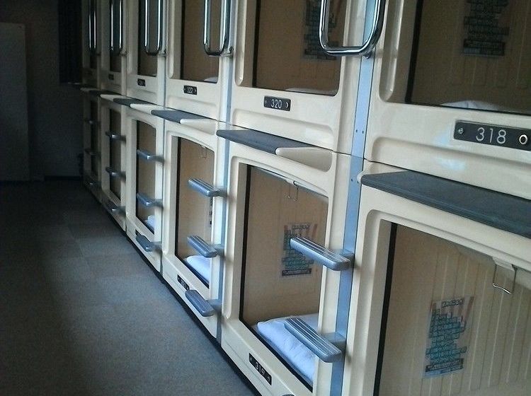 胶囊酒店 Capsule Land Yushima