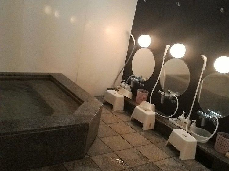 胶囊酒店 Capsule Land Yushima