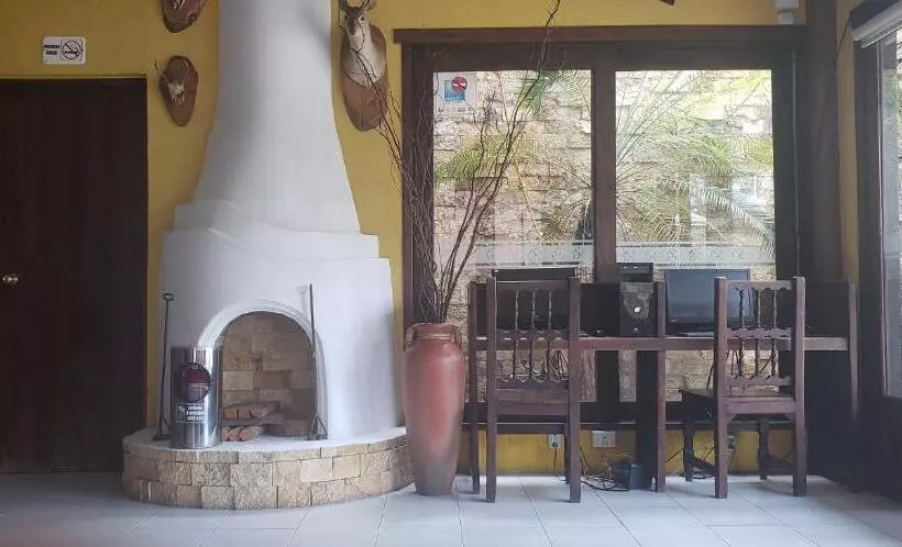 ホテル El Rancho