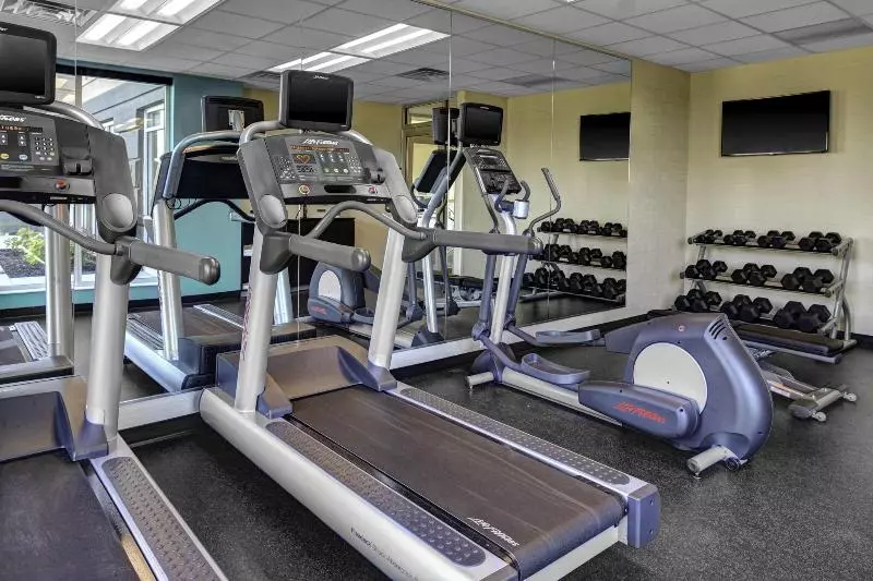 ホテル Fairfield Inn & Suites By Marriott Lansing At Eastwood