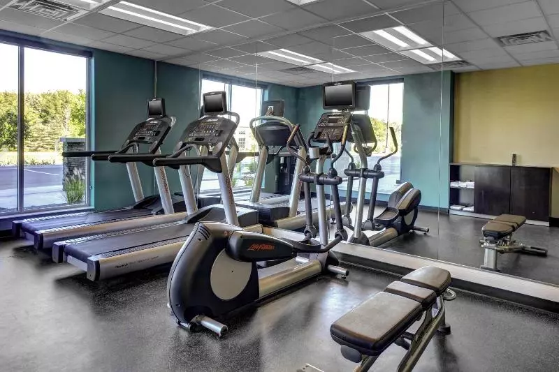 ホテル Fairfield Inn & Suites By Marriott Lansing At Eastwood