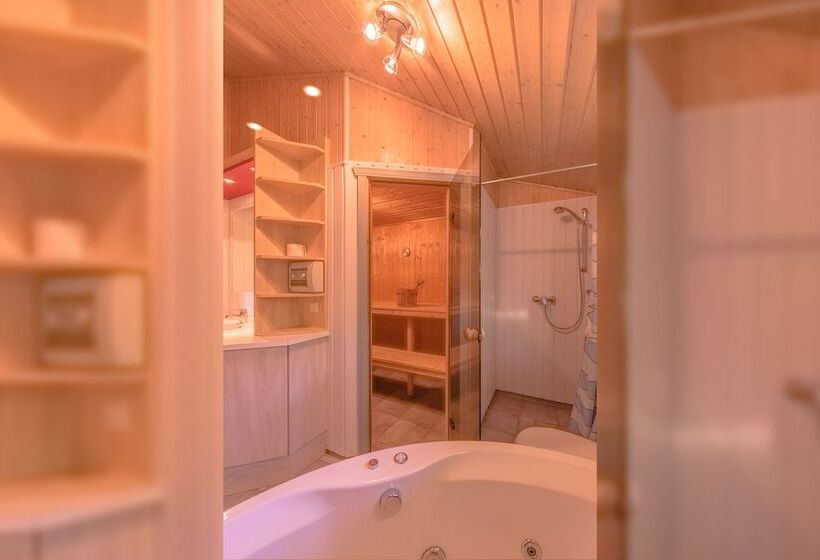 בית מלון כפרי Ferienpark Mirow