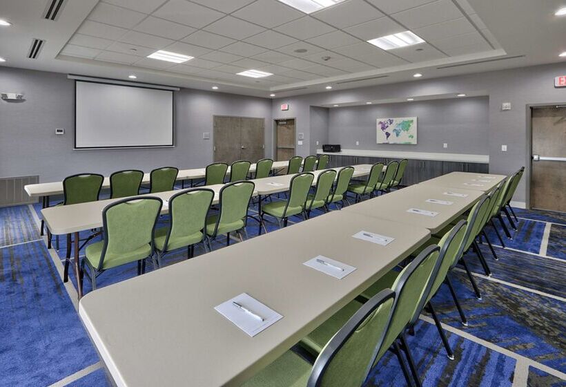 فندق Hampton Inn & Suites Guthrie