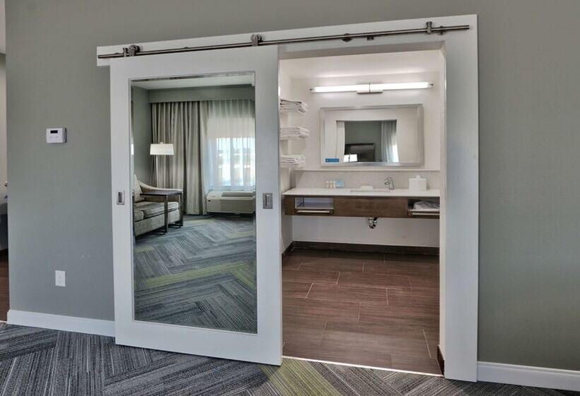 فندق Hampton Inn & Suites Guthrie