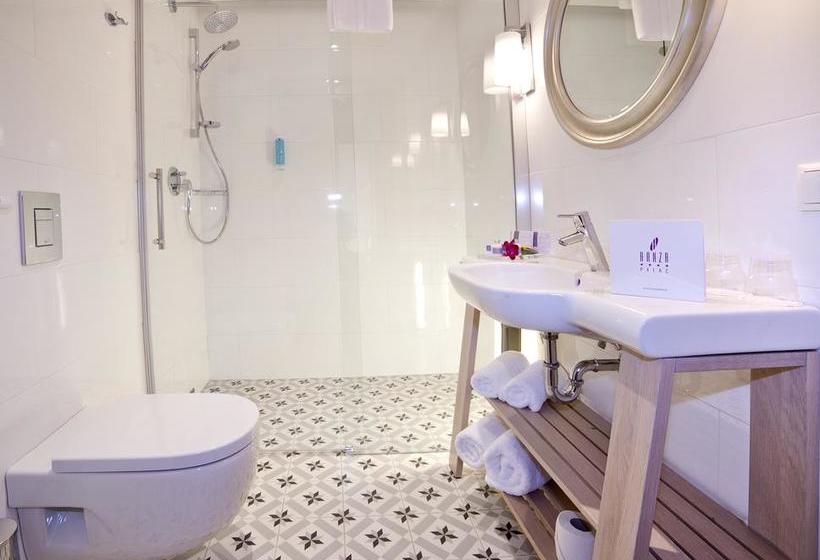 ホテル Hanza Pałac Wellness & Spa