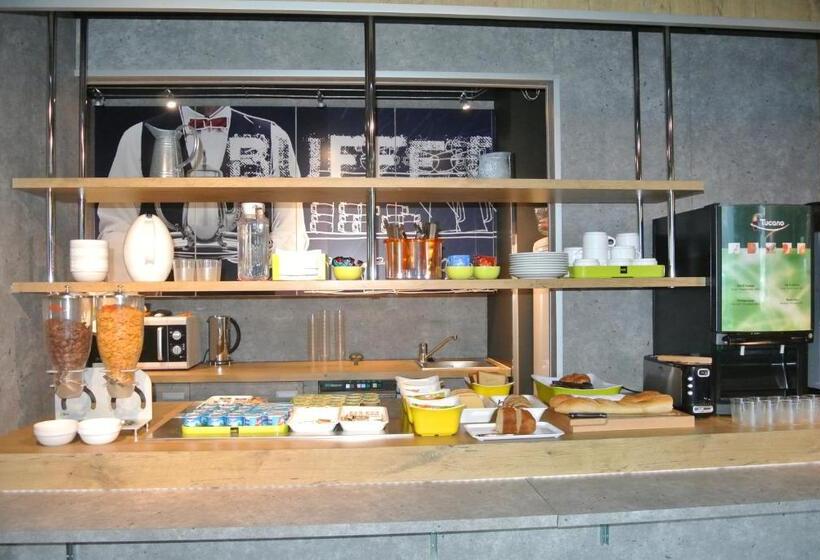 هتل Ibis Budget Chambéry Sud Challesleseaux