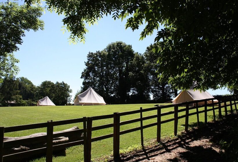 בית מלון כפרי Keepers Meadow Campground