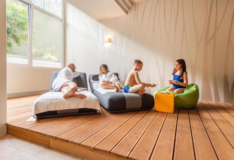 فندق Majestic Palace