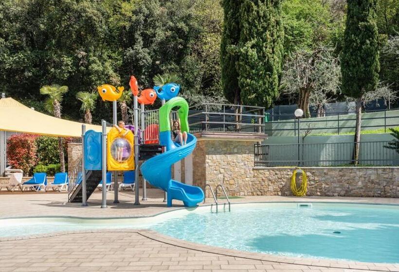 فندق Majestic Palace