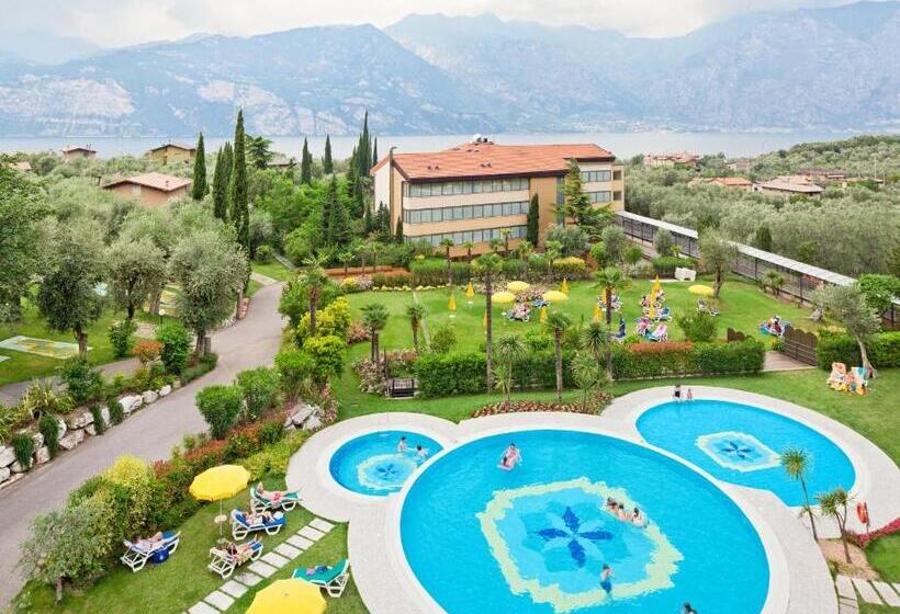 فندق Majestic Palace