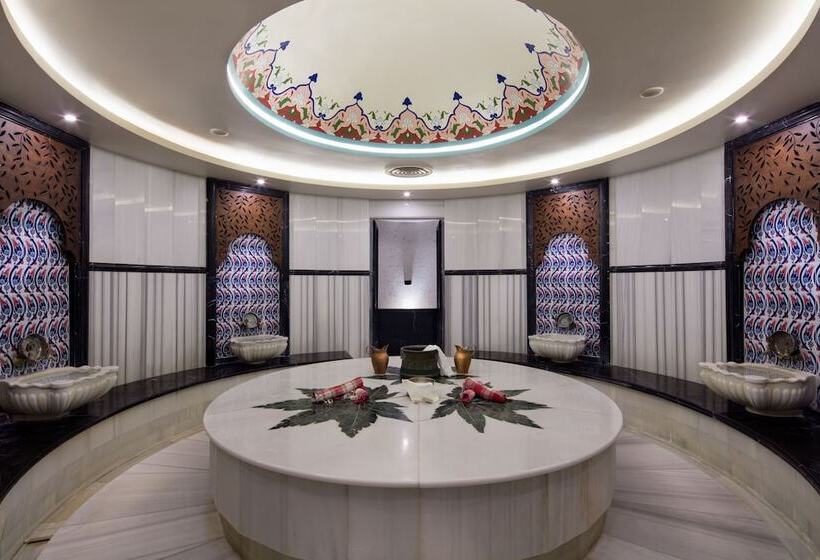 Merit Royal Premium Hotel Casino & Spa