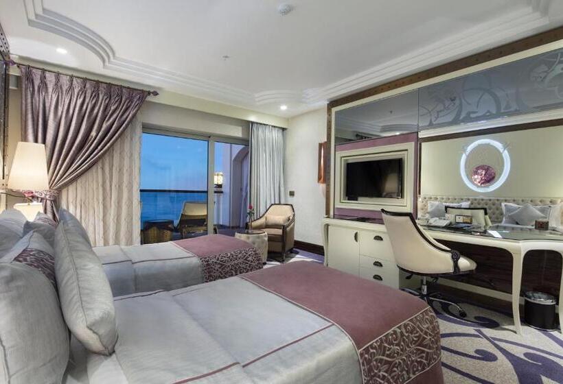 Merit Royal Premium Hotel Casino & Spa